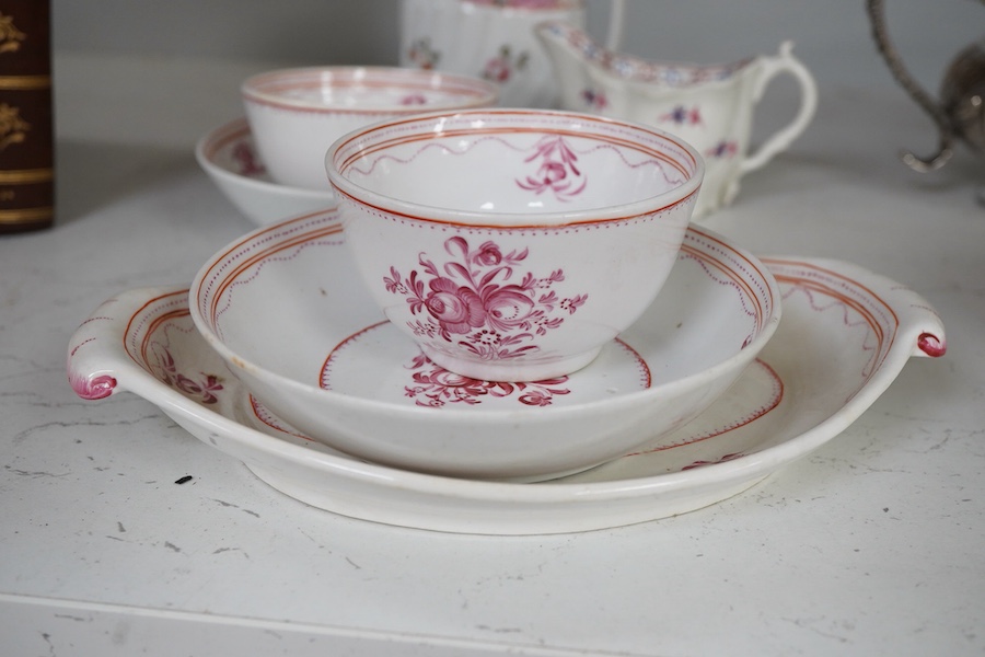 Seven pieces of 18th century New Hall porcelain including jugs, tea bowls, etc.